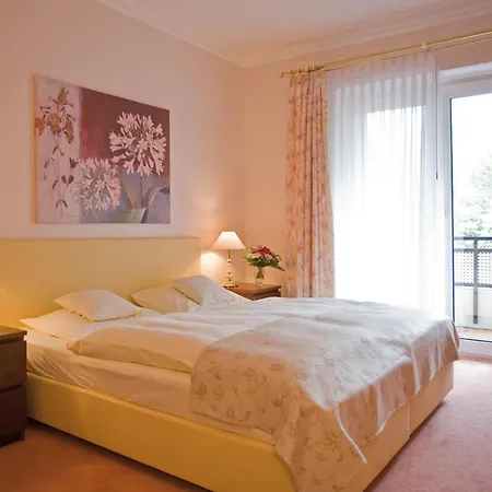 فندق Sonnenhotel Amtsheide 4*